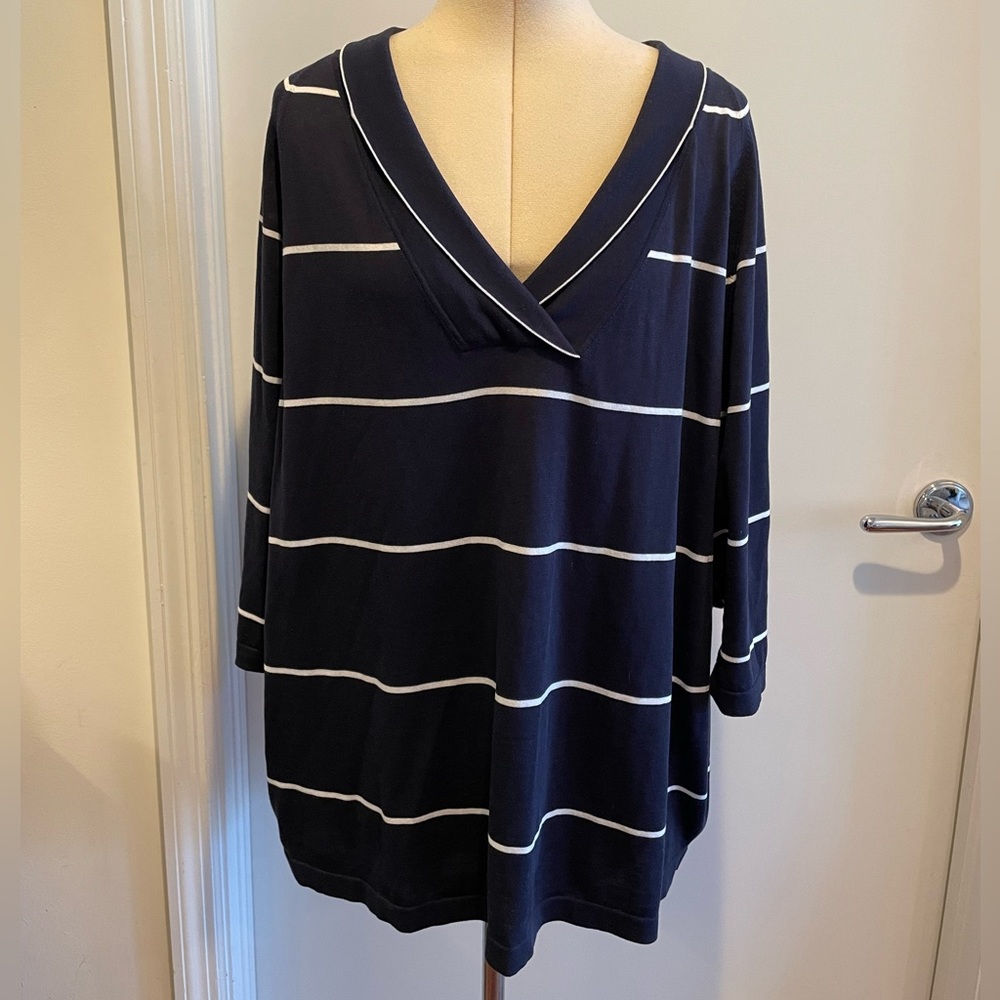 MaxMara Cotton V Neck Batwing Sleeve Size L